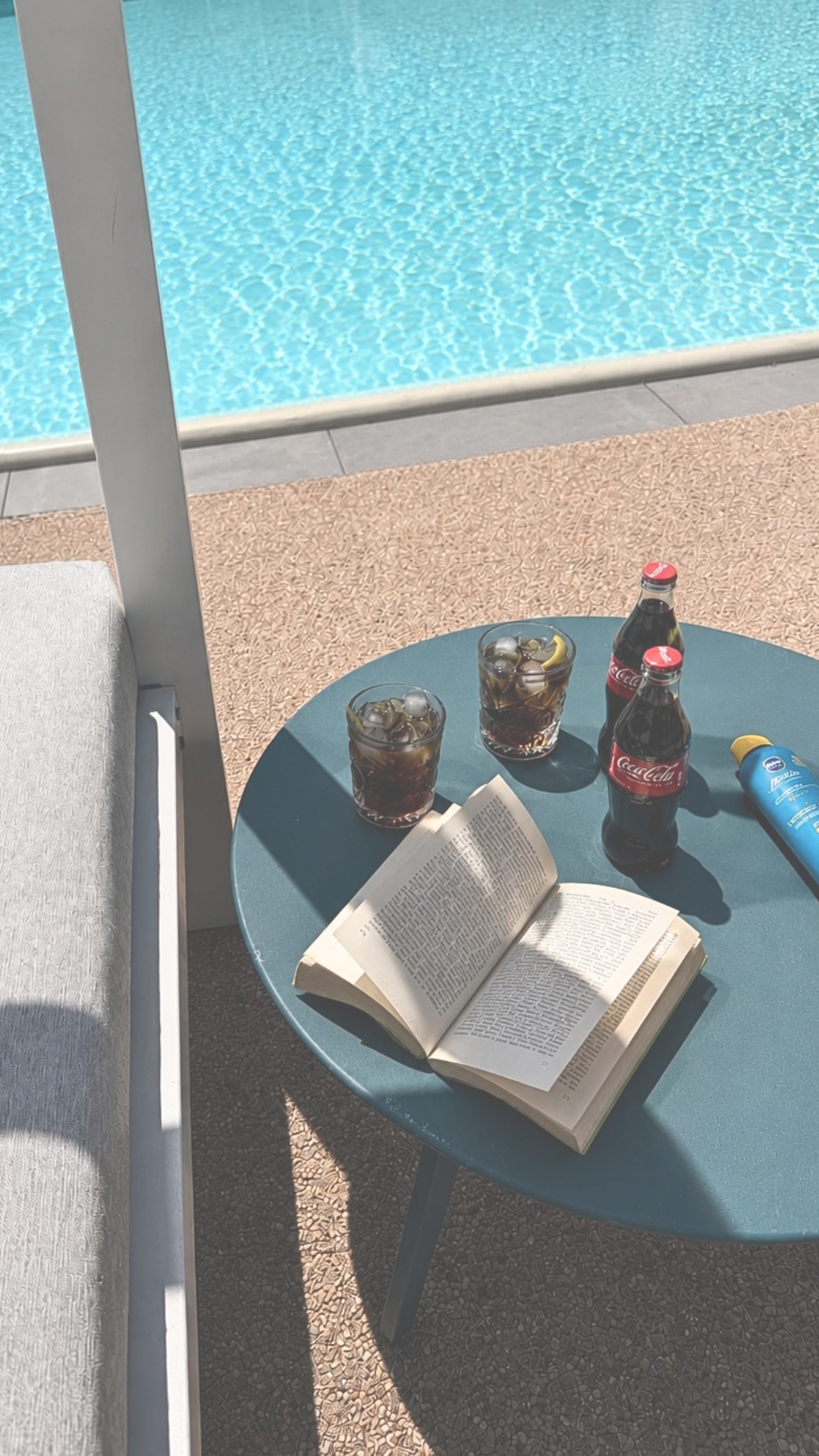 Un pomeriggio a bordo piscina alla Villa